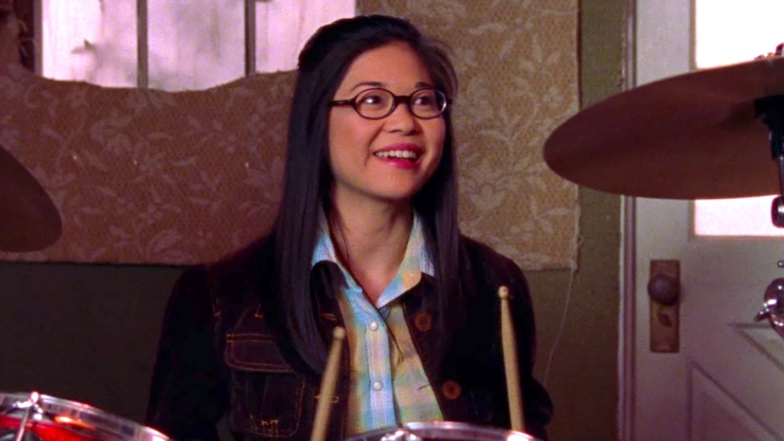 Gilmore Girls Fans Think This Is The Worst Part Of Lane s Story gilmore-girls-fans-think-this-is-the-worst-part-of-lane-s-story