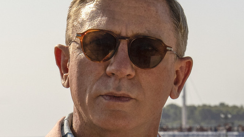 Daniel Craig wearing sunglasses