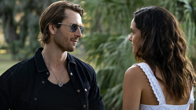 Ron talking to Madison in Hit Man