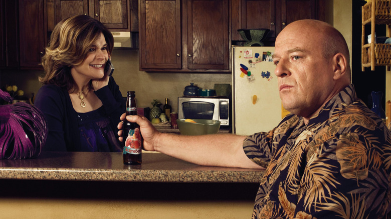 Betsy Brandt and Dean Norris kitchen in Breaking Bad