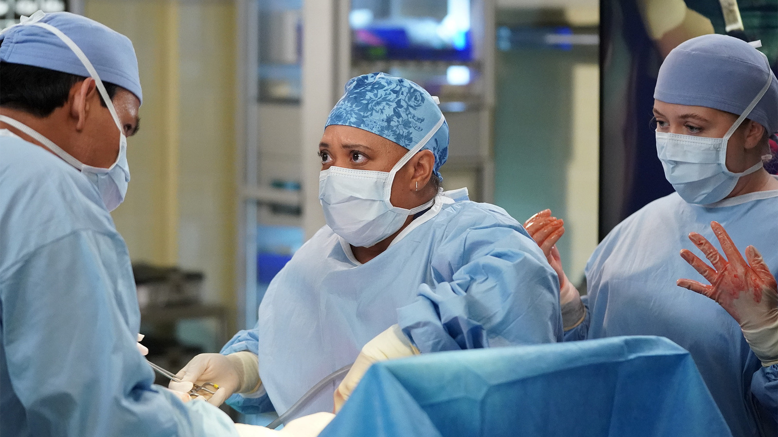 Grey's Anatomy Fans Select The Characters Who Could Actually Be Surgeons