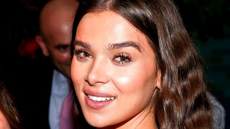 Hailee Steinfeld smiling