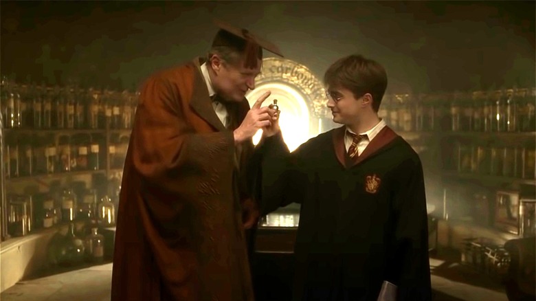Slughorn rewarding Harry