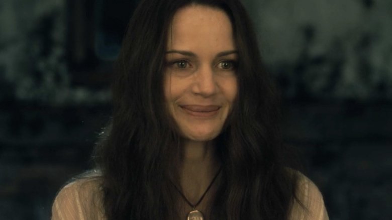 Carla Gugino as Olivia Crain on The Haunting of Hill House