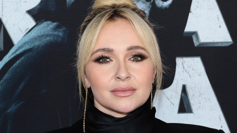 Hayden Panettiere wearing black
