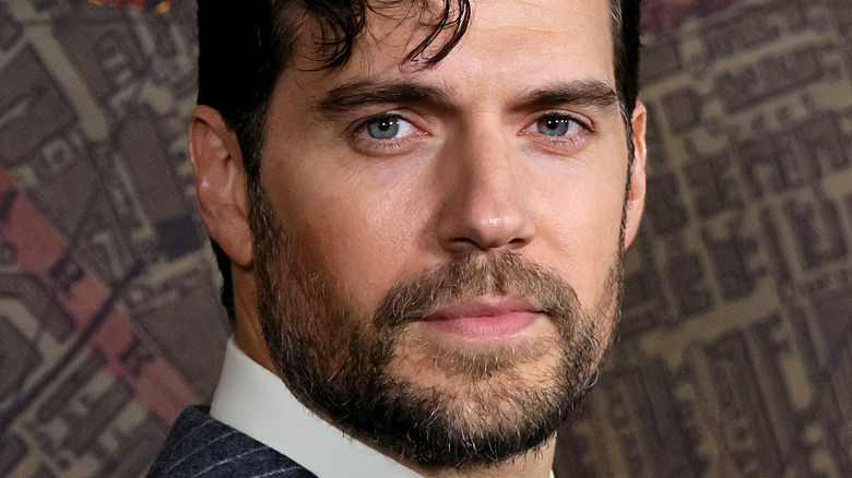 Henry Cavill posing on red carpet