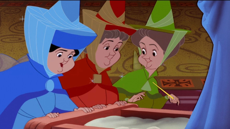 The fairies meet Aurora