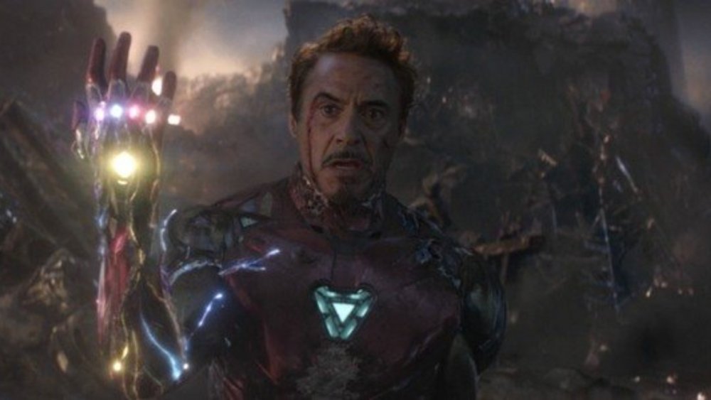 Iron Man (Robert Downey Jr.) defeats Thanos in Avengers: Endgame