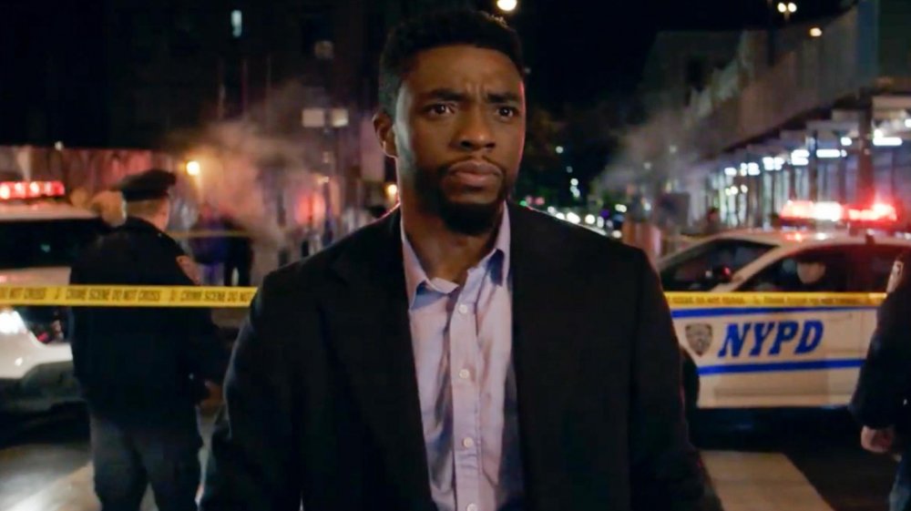 Chadwick Boseman as Andre Davis in 21 Bridges