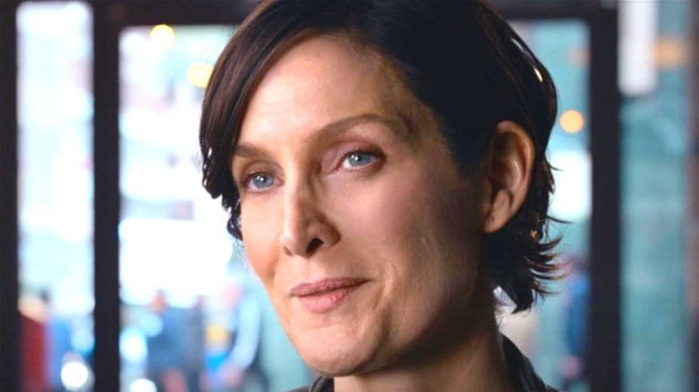 Carrie-Anne Moss in The Matrix Resurrections trailer