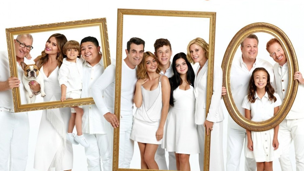 Modern Family cast photo