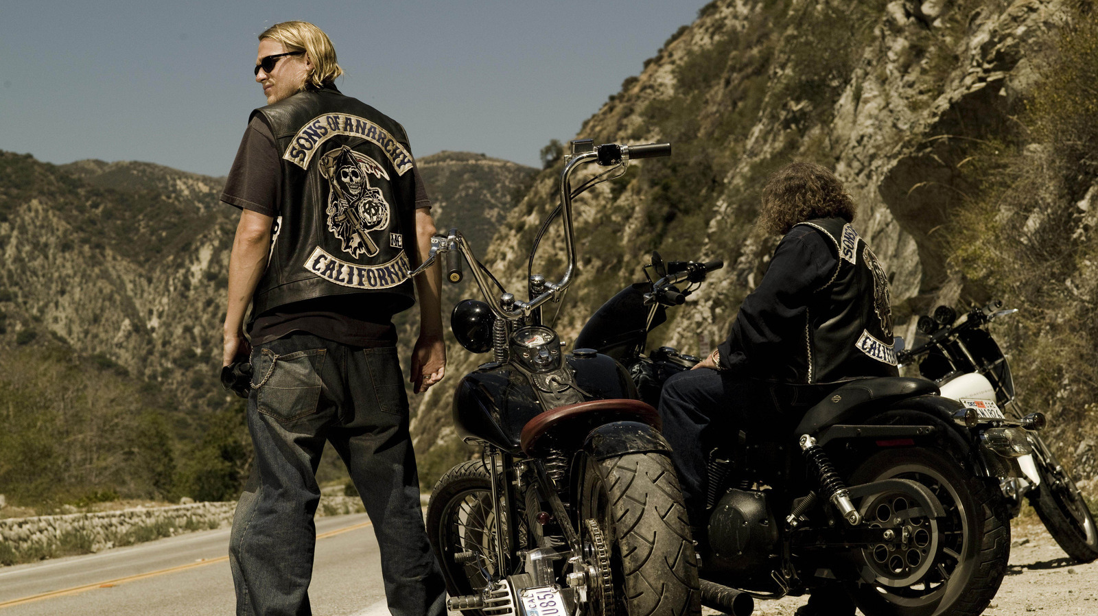 Watch Sons of Anarchy, Full episodes