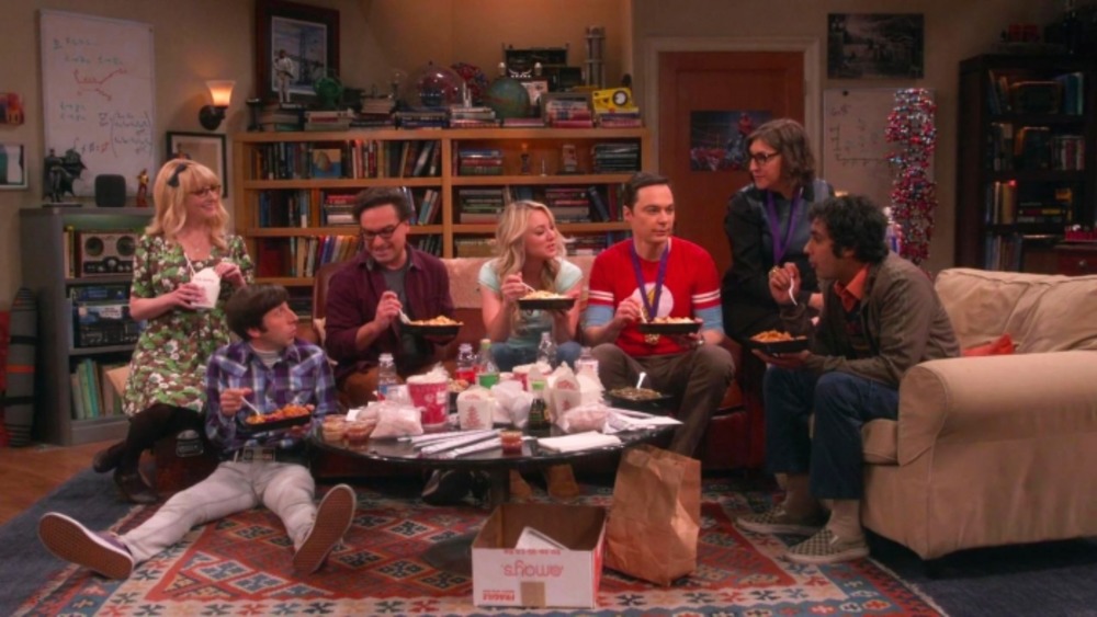 The Big Bang Theory cast eat dinner on the couch one last time