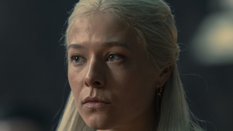 Rhaenys serious staring