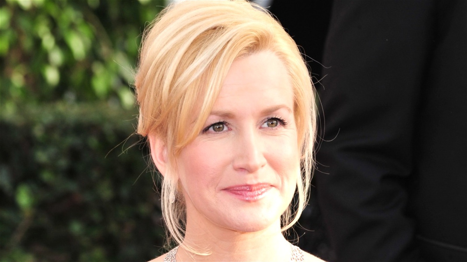 Angela Kinsey