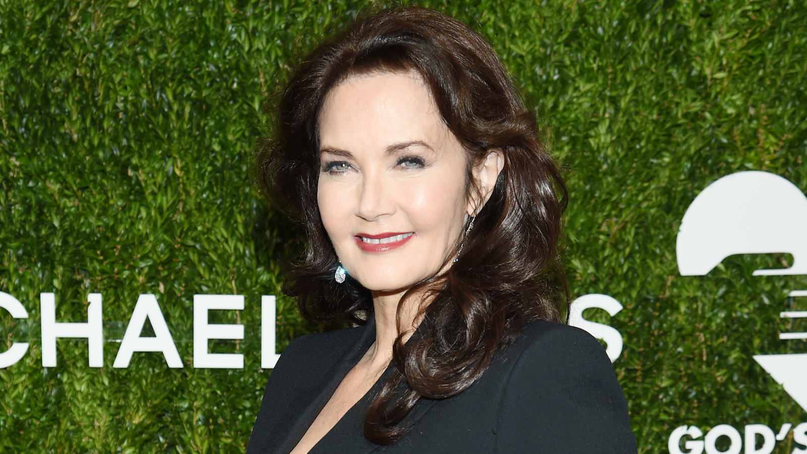 Here's Who Lynda Carter Plays In Wonder Woman 1984