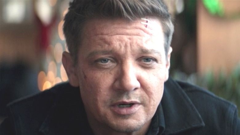 Jeremy Renner with stitches talking 
