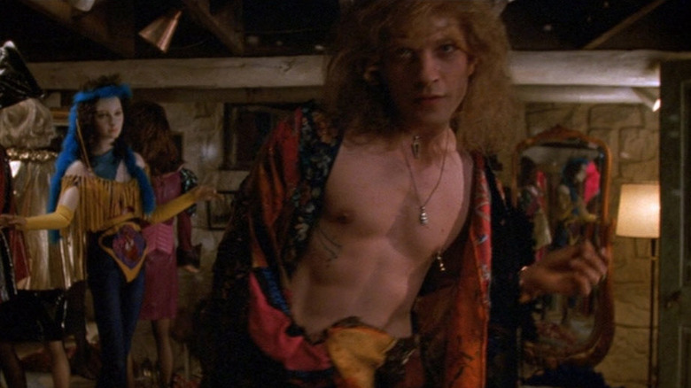 Buffalo Bill dancing