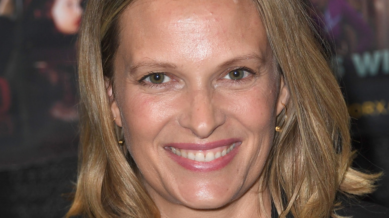 Vinessa Shaw smiling