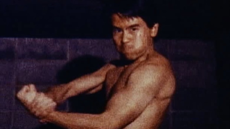 Bloody Muscle Body Builder in Hell (1995)