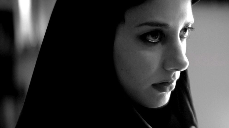 A Girl Walks Home Alone at Night