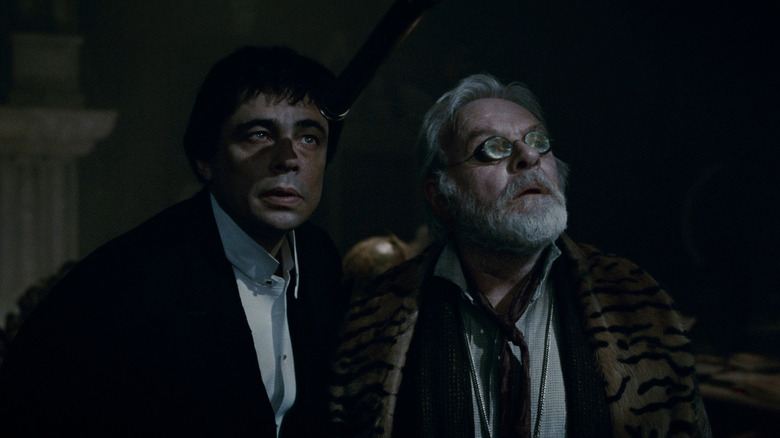 Benicio del Toro and Anthony Hopkins together