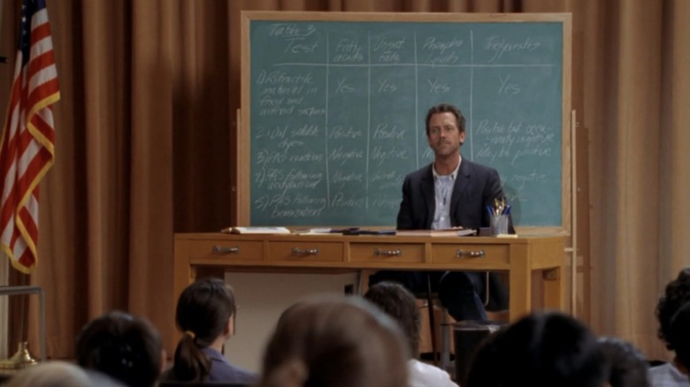House teaches a college lecture on House MD (2004 - 2012)