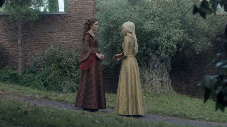 Alicent Hightower confronting Rhaenrya Targaryen