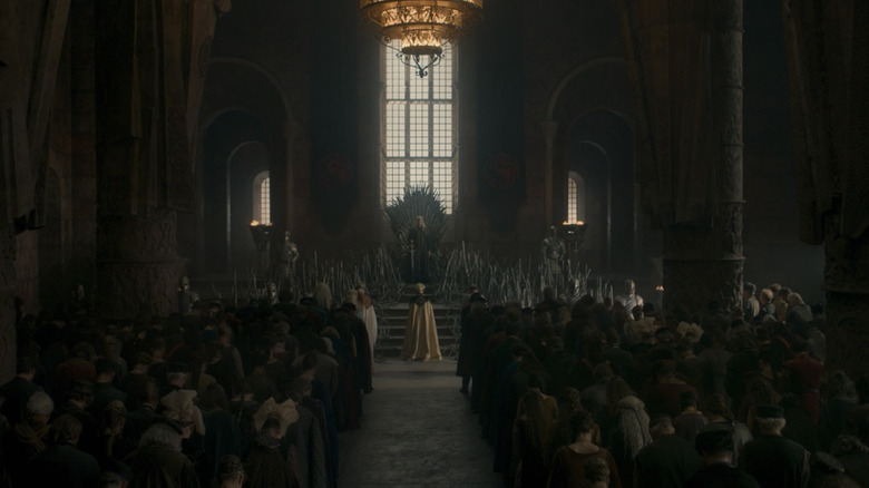   Viserys Targaryen adreçant-se a la seva cort