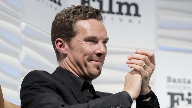 Benedict Cumberbatch clapping