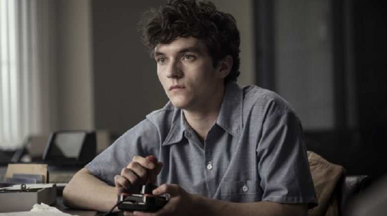 Fionn Whitehead in Black Mirror: Bandersnatch