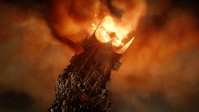 The Eye of Sauron on his crumbling tower in "The Return of the King" (2003)