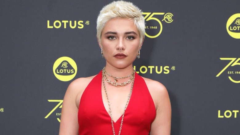 Florence Pugh short bleach-blond hair