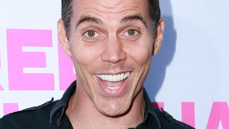 Steve-O smiling wide