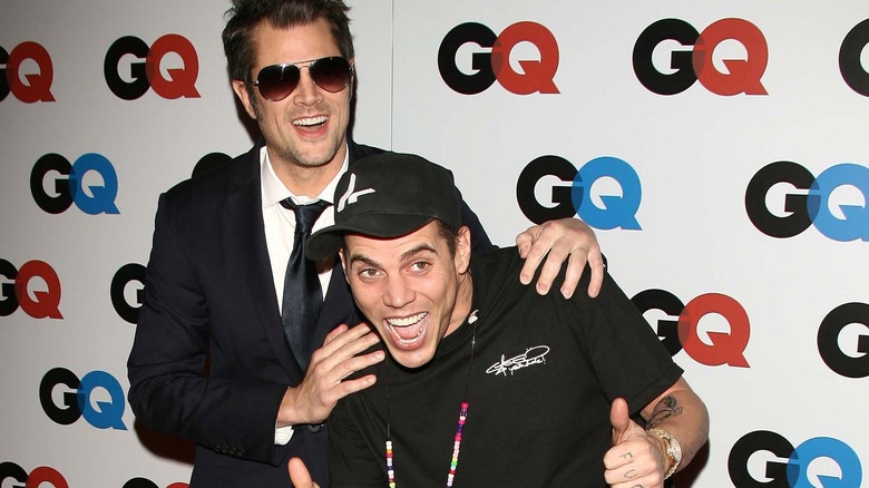   Steve-O i Johnny Knoxville rient