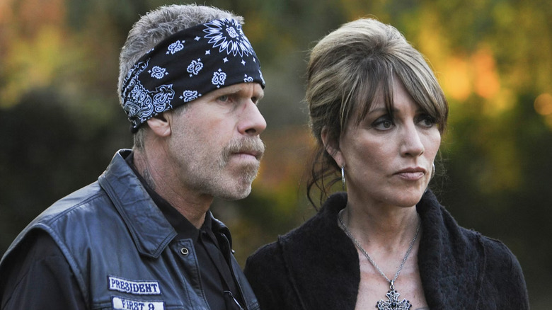 Gemma and Clay looking ahead in Sons of Anarchy