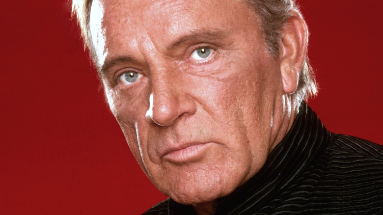 Richard Burton posing