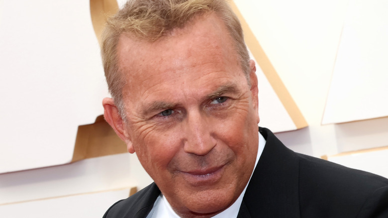Kevin Costner at the Academy Awards