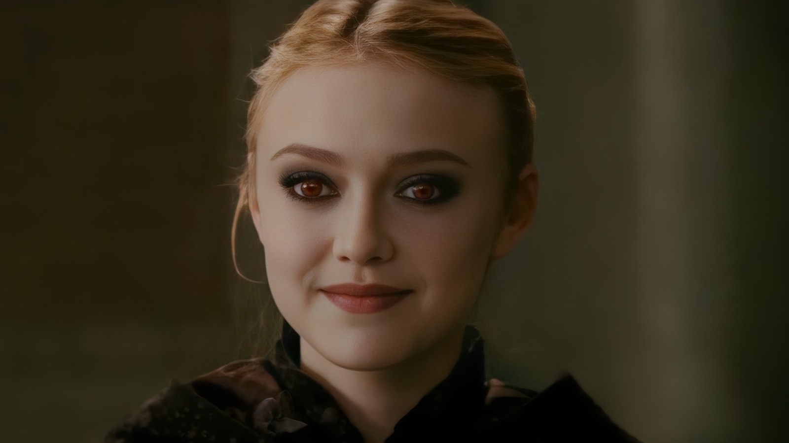How Old Was Dakota Fanning In Twilight & How Old Was Her Character Jane
