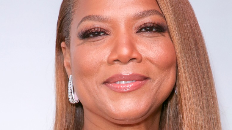 Queen Latifah smiling 