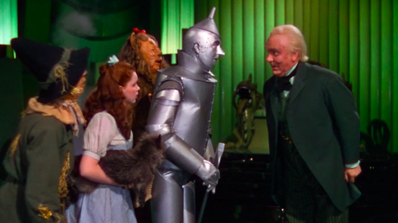 Oz speaking with the core quartet