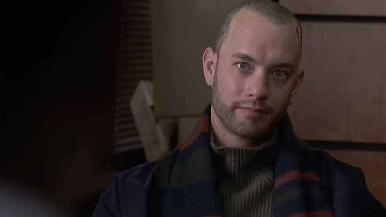 Tom Hanks talking to Denzel Washington