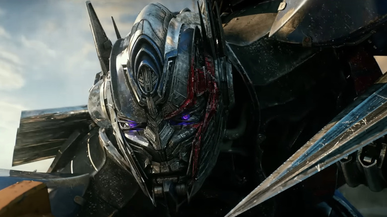 Nemesis Prime holds a dagger in "Transformers: The Last Knight" (2017)