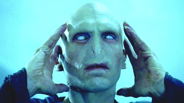 Voldemort grasping his head