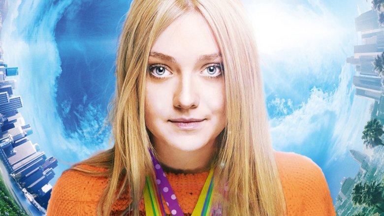 Dakota Fanning in Please Stand By