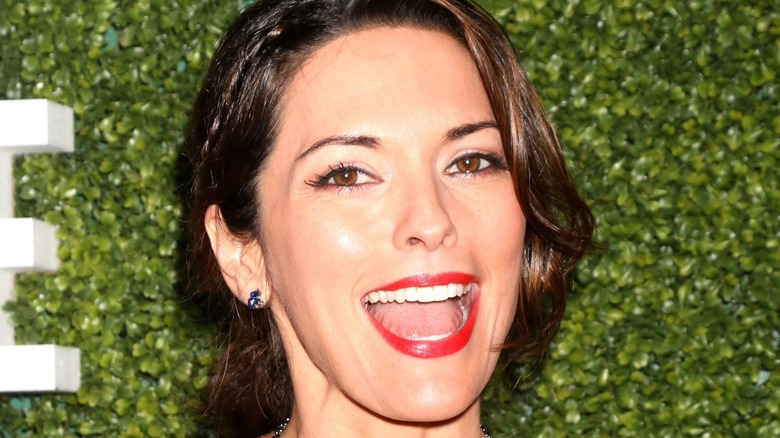 Alana de la Garza red lipstick mouth open