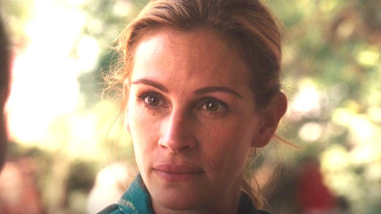 Roberts appears as Elizabeth in Eat Pray Love 