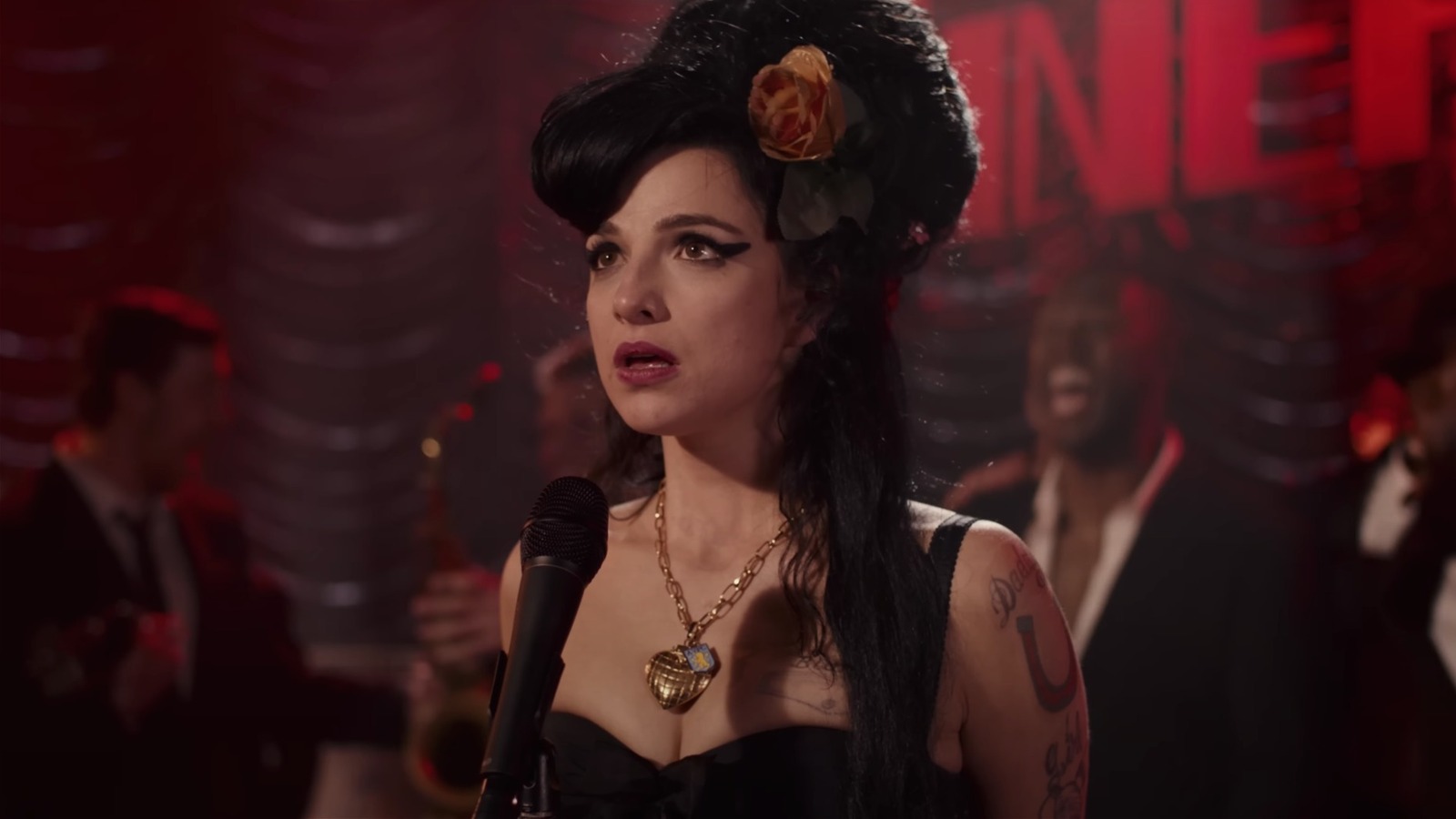 Is Marisa Abela Really Singing In The Amy Winehouse Biopic Back To Black Is marisa abela really singing in the amy winehouse biopic back to black