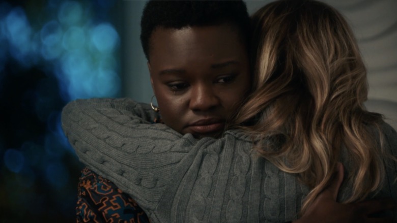 Shaunette Renée Wilson and Emily VanCamp say goodbye in The Resident