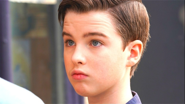 Iain Armitage pursing lips in Young Sheldon